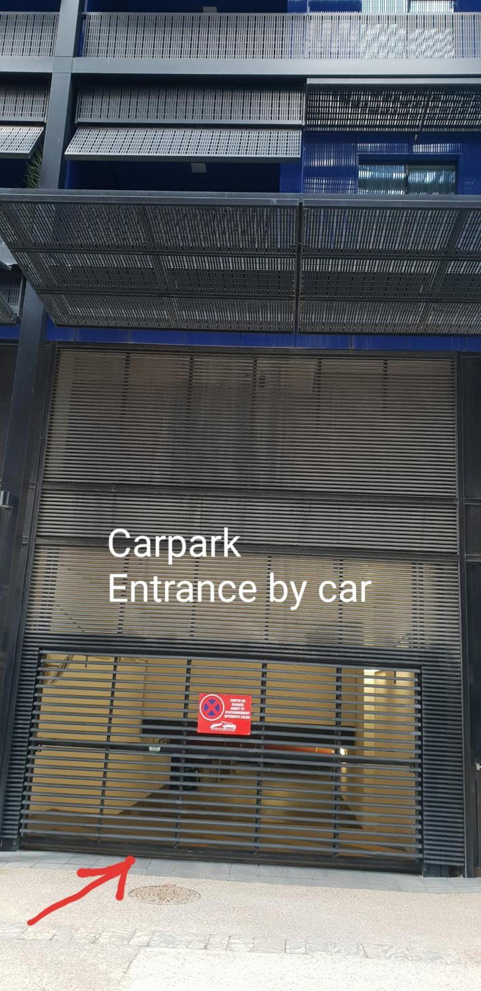 Bel Appartement Contemporain Avec Terrasse Climatisation Et Parking Payant En Option 스트라스부르 외부 사진