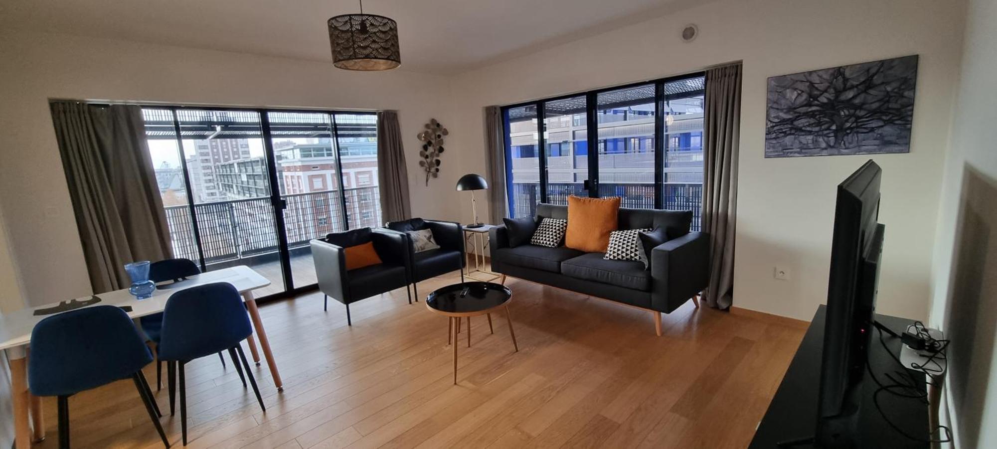 Bel Appartement Contemporain Avec Terrasse Climatisation Et Parking Payant En Option 스트라스부르 외부 사진